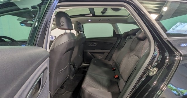 Seat Leon ST FR 1.5 TSI LED Pano Navi SHZ Klima PDC