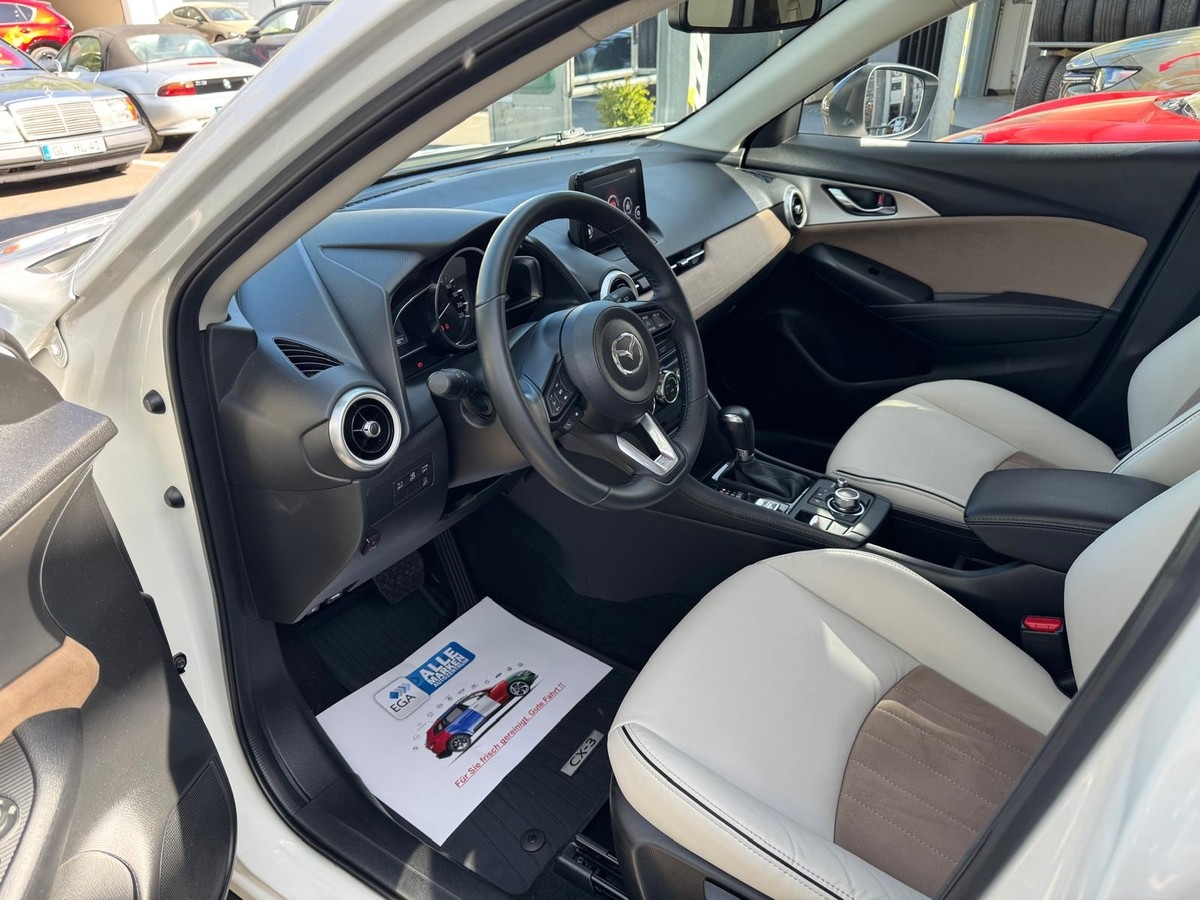Mazda CX-3 121Ps Sondermodell Homura - Leder, PDC, Carplay, LED 
