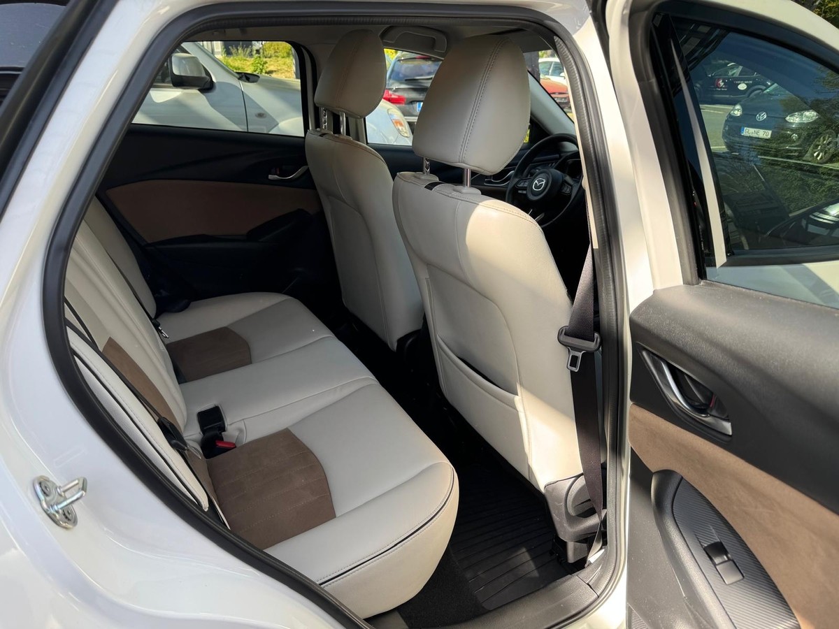 Mazda CX-3 121Ps Sondermodell Homura - Leder, PDC, Carplay, LED 