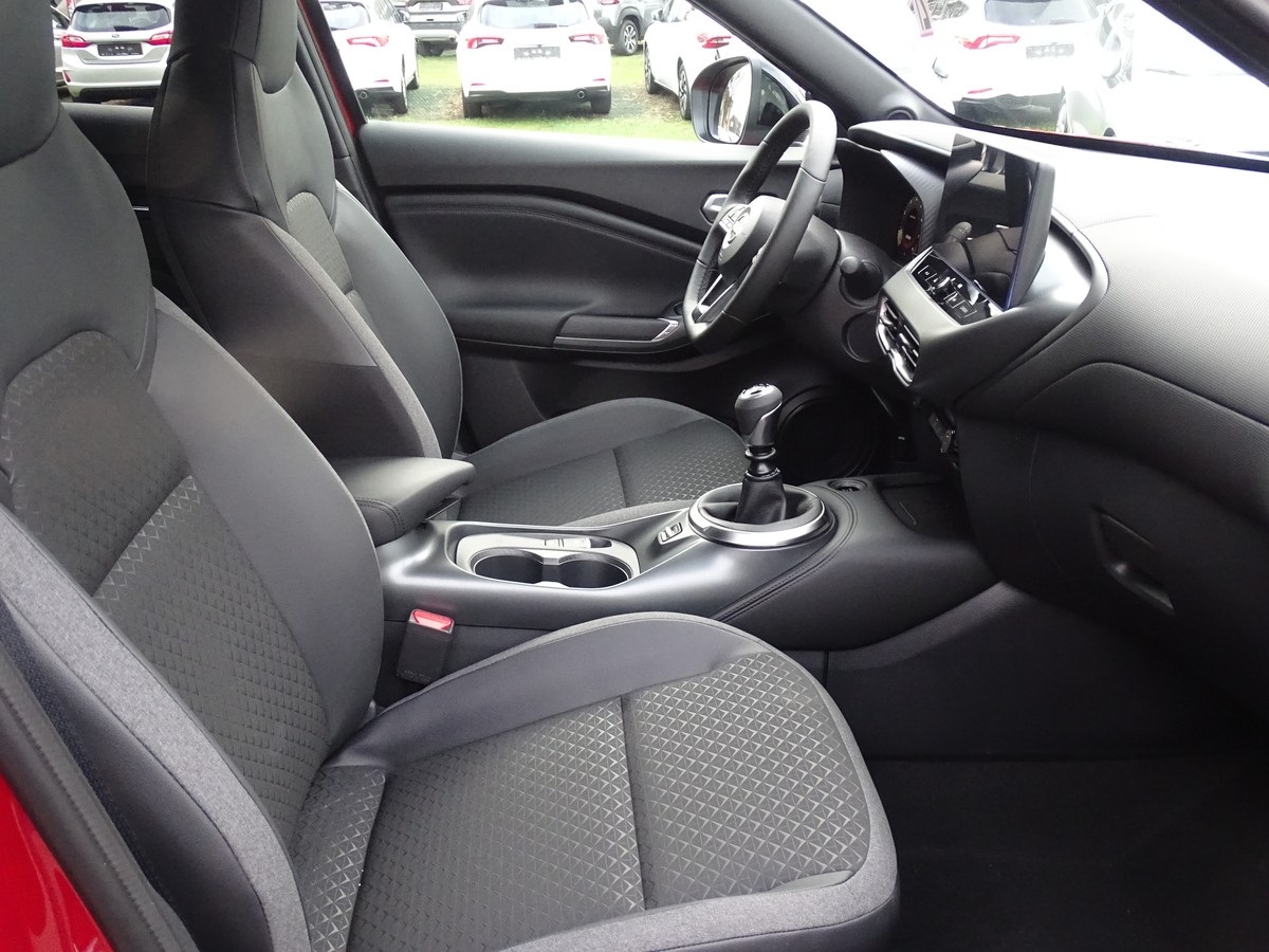 Nissan Juke 1.0 DIG-T N-Connecta Winterpaket Technik Paket 