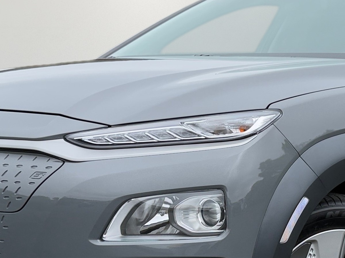 Hyundai KONA Elektro Advantage *Car Play* Wärmepumpe Klimaaut.