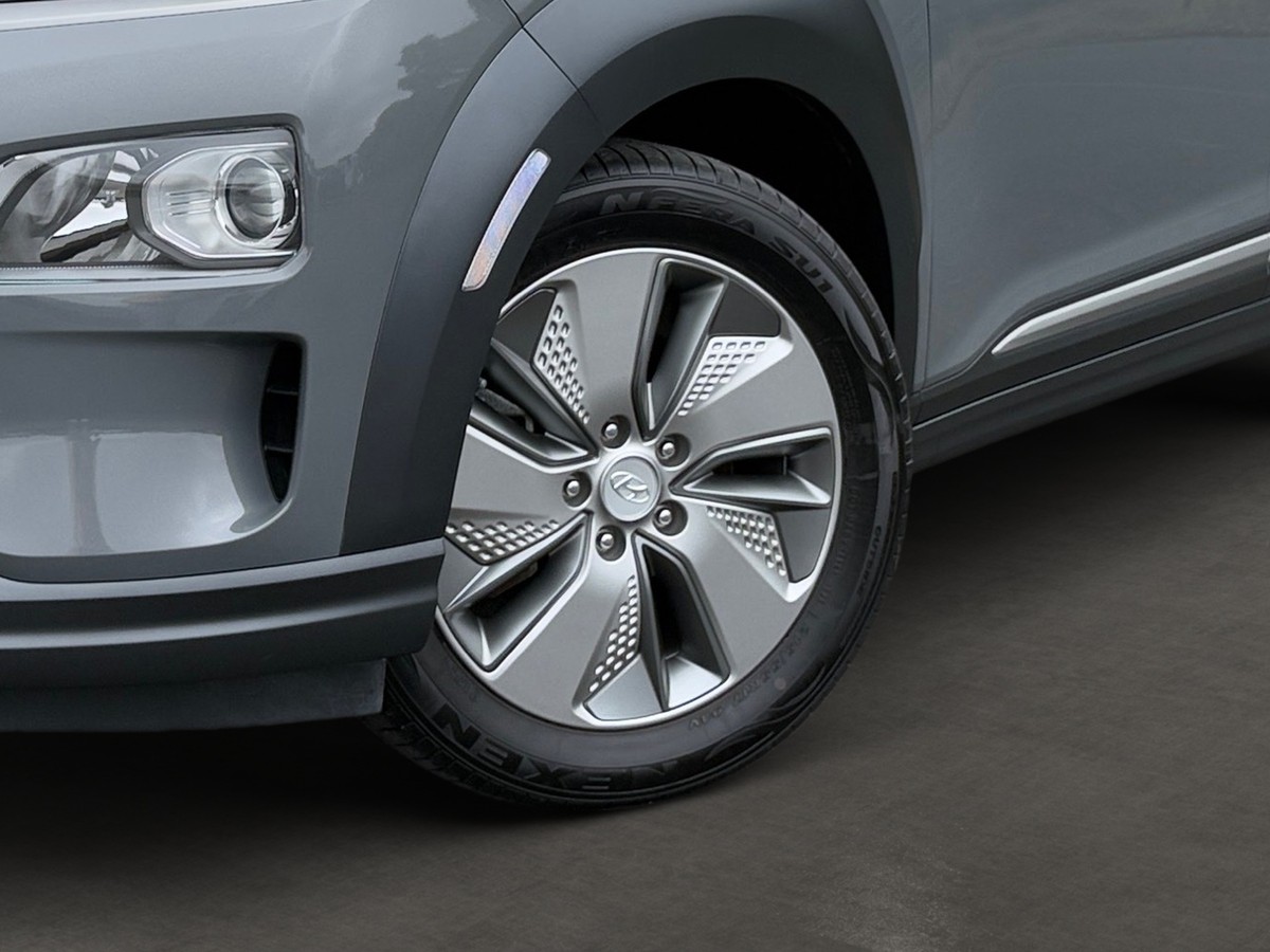 Hyundai KONA Elektro Advantage *Car Play* Wärmepumpe Klimaaut.
