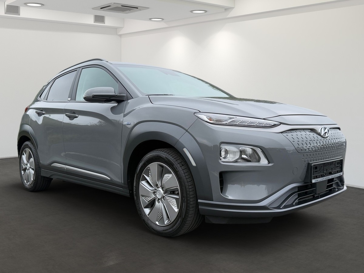 Hyundai KONA Elektro Advantage *Car Play* Wärmepumpe Klimaaut.