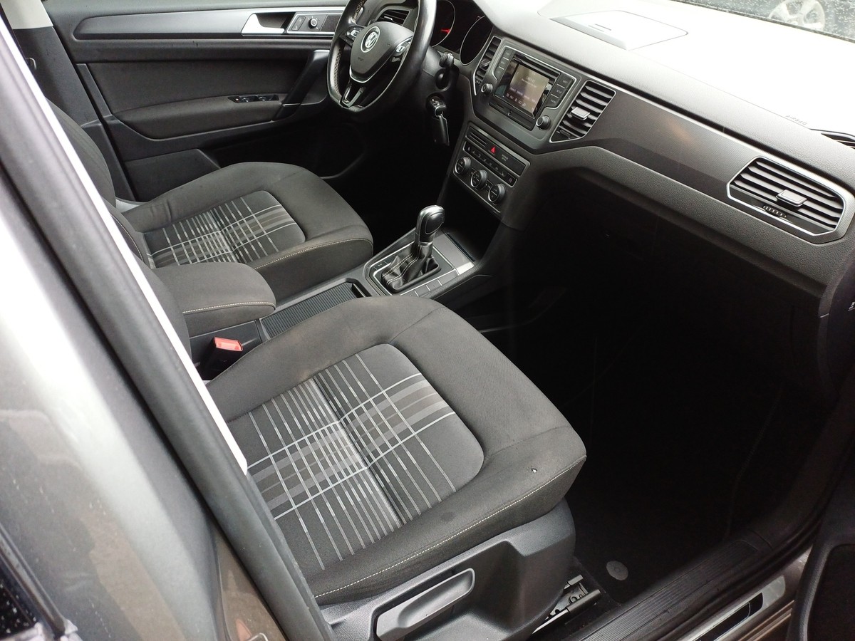 Volkswagen Golf Sportsvan 1,2 TSI LOUNGE ALLWETTER KLI MA W-PAKET PDC  