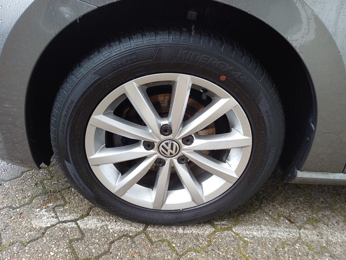 Volkswagen Golf Sportsvan 1,2 TSI LOUNGE ALLWETTER KLI MA W-PAKET PDC  