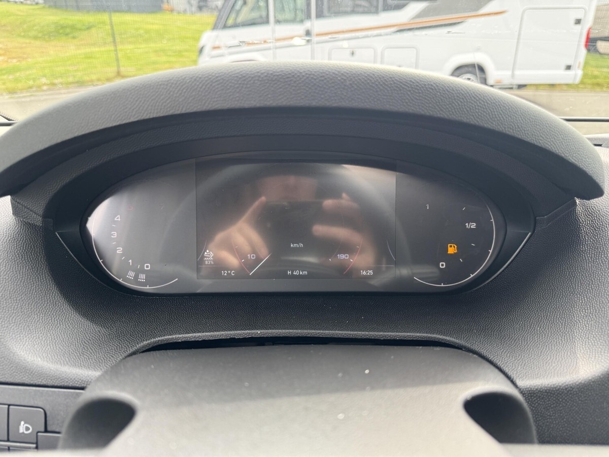 Malibu Van comfort GT skyview 640 LE LED+ACC+Automatik+Markise