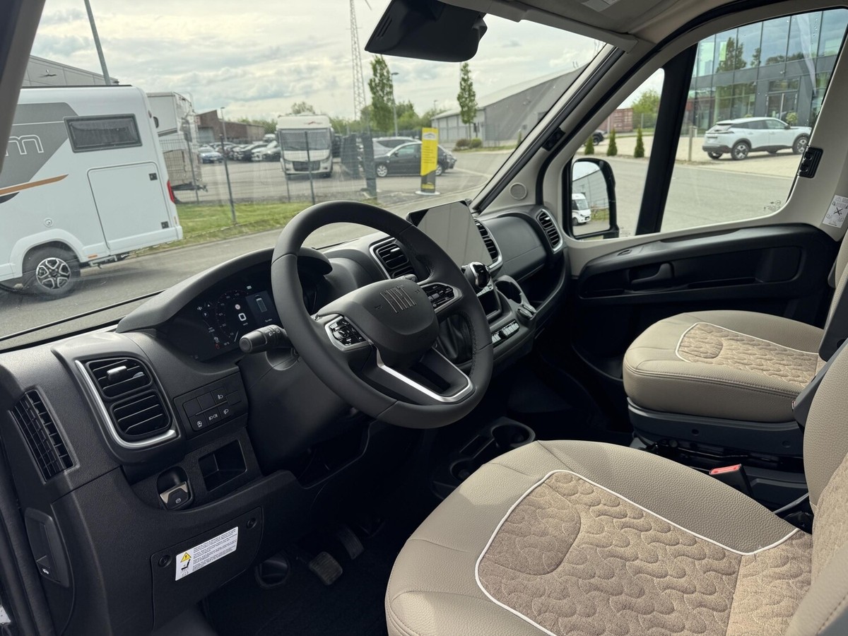 Malibu Van comfort GT skyview 640 LE LED+ACC+Automatik+Markise