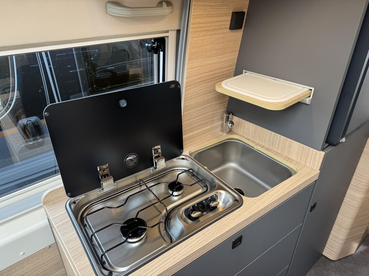 Malibu Van comfort GT skyview 640 LE LED+ACC+Automatik+Markise