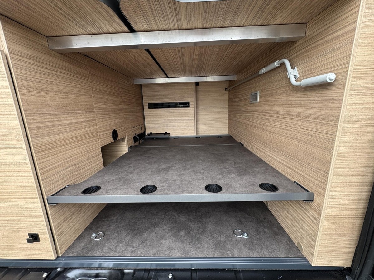 Malibu Van comfort GT skyview 640 LE LED+ACC+Automatik+Markise
