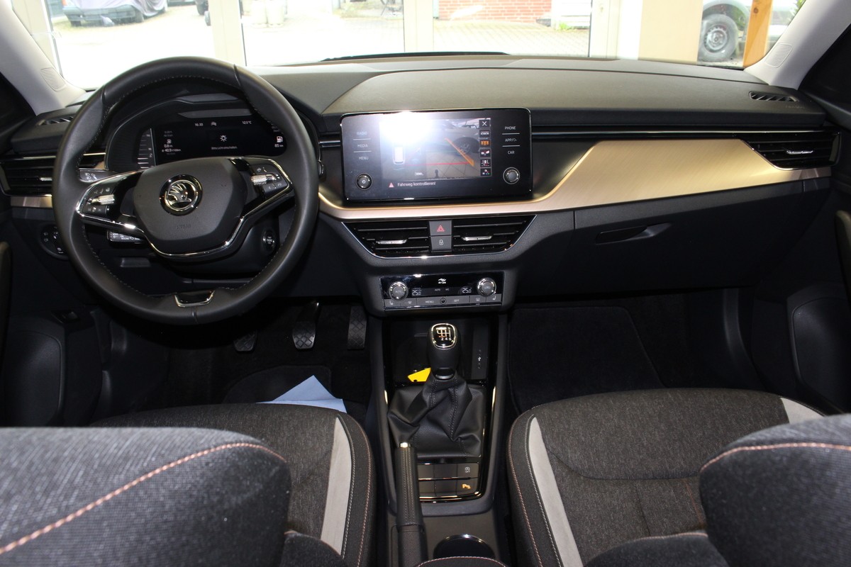 Skoda Kamiq Style OPF AHK LED Kamera Smartlink Tempomat