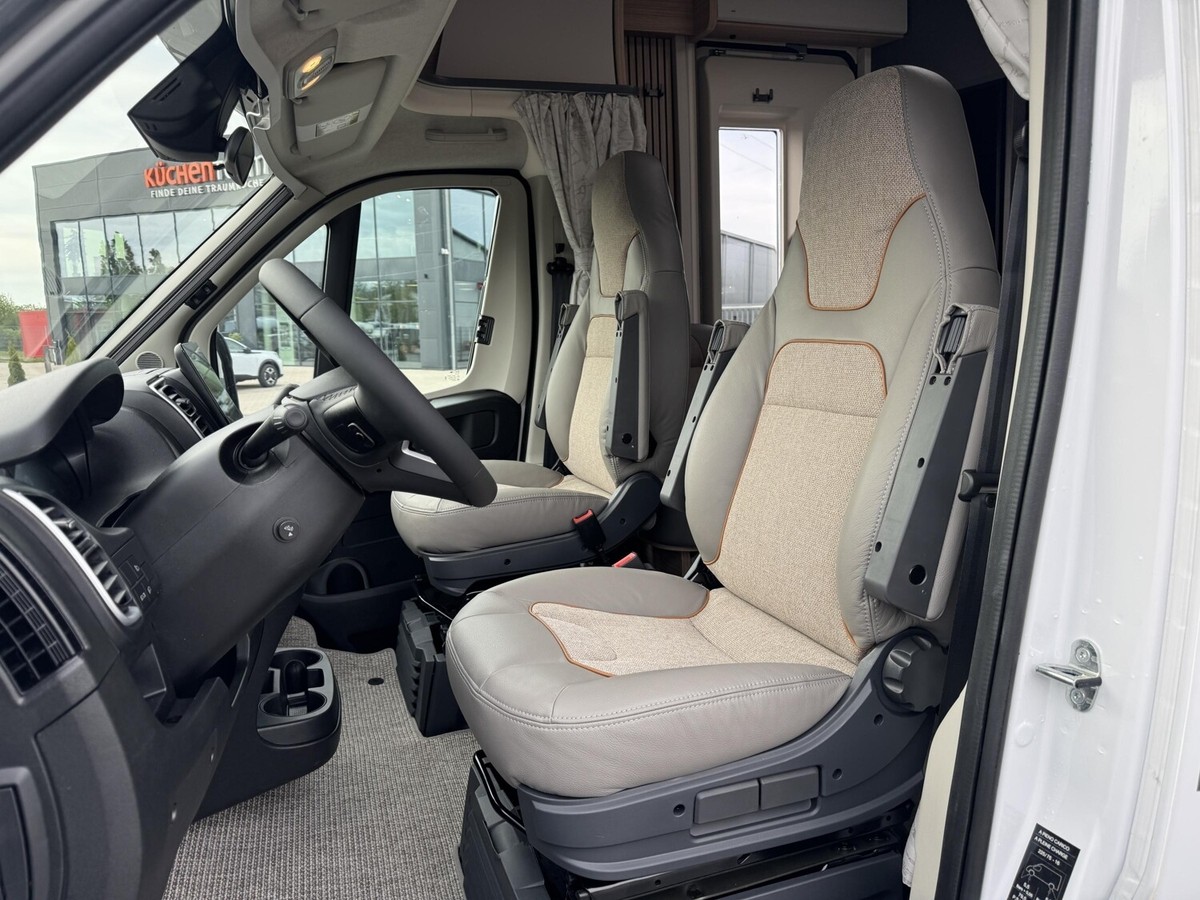 Malibu T 470 RB LE K comfort ACC+TV+Kaffeem+Leder