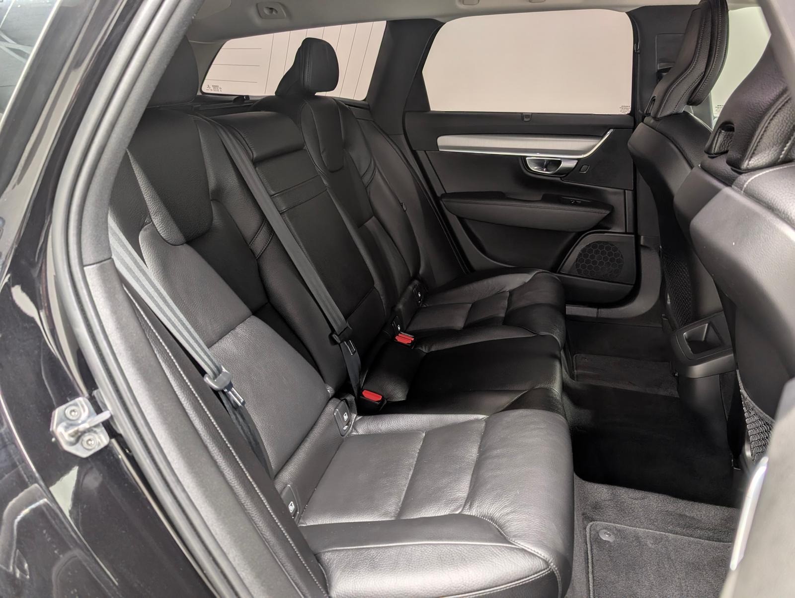 Volvo V90 Momentum Pro Matrix/Nav/H-K/AHK/SHZ/Kam/19LM