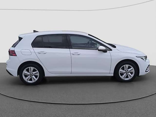 Volkswagen Golf 8 Lim. 1.5 TSI Life LED NAVI PDC