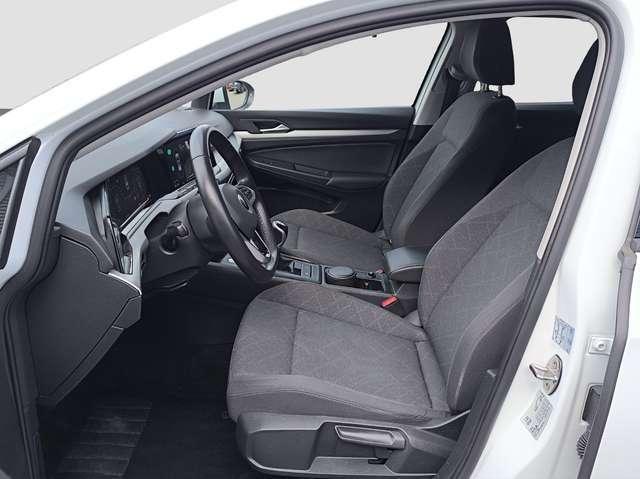 Volkswagen Golf 8 Lim. 1.5 TSI Life LED NAVI PDC