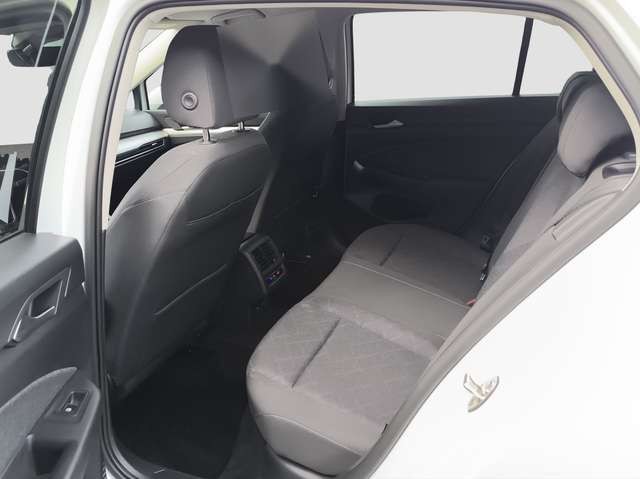 Volkswagen Golf 8 Lim. 1.5 TSI Life LED NAVI PDC