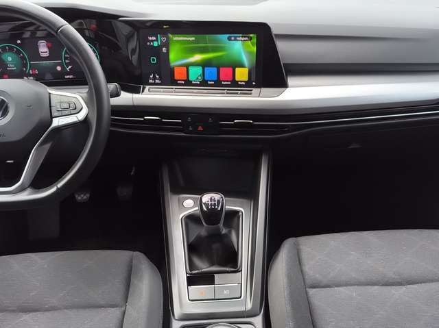 Volkswagen Golf 8 Lim. 1.5 TSI Life LED NAVI PDC