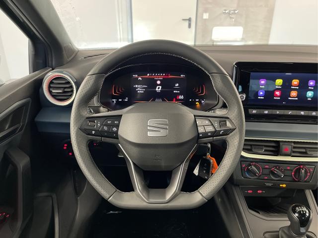 Seat Ibiza Facelift Style 95PS Kamera+ACC+GV5+App-...