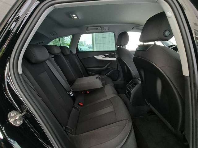 Audi A4 40 TFSI sport, Xenon, AHK, Navi, LMF, unfallfrei