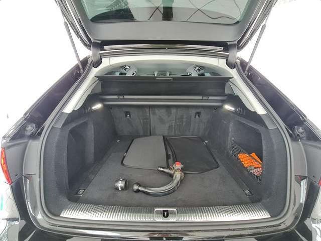 Audi A4 40 TFSI sport, Xenon, AHK, Navi, LMF, unfallfrei