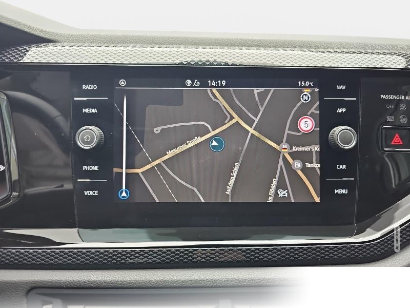 Volkswagen Taigo 1.0 TSI DSG Life Navi LED ACC Sitzheizung PDC Kamera LM16