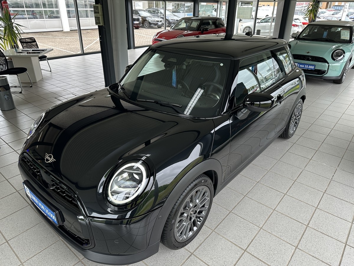 MINI Cooper C Classic Trim Sitz u.Lenkradhz Kamera LED Car Play