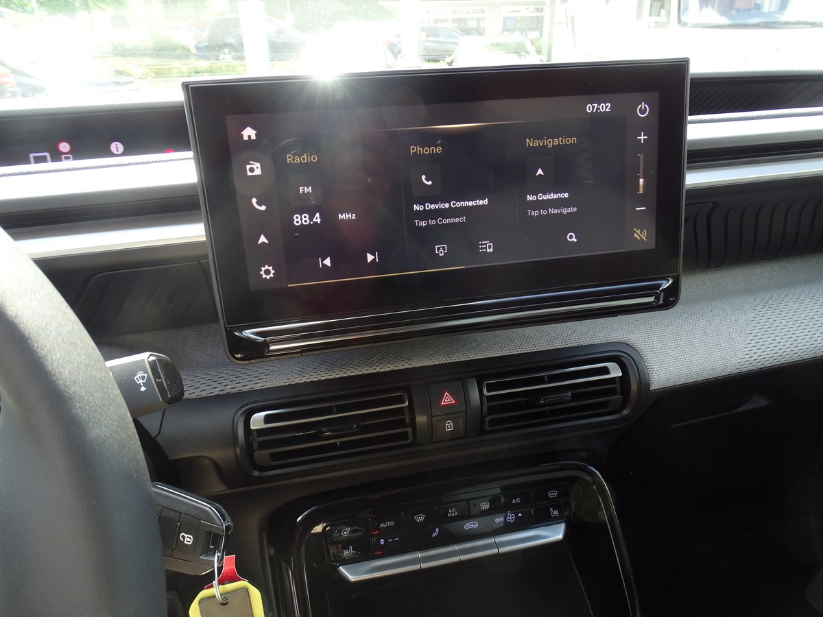 Citroën C3 Aircross 1.2 Mild-Hybrid 145 MAX Automatik Kamera PDC