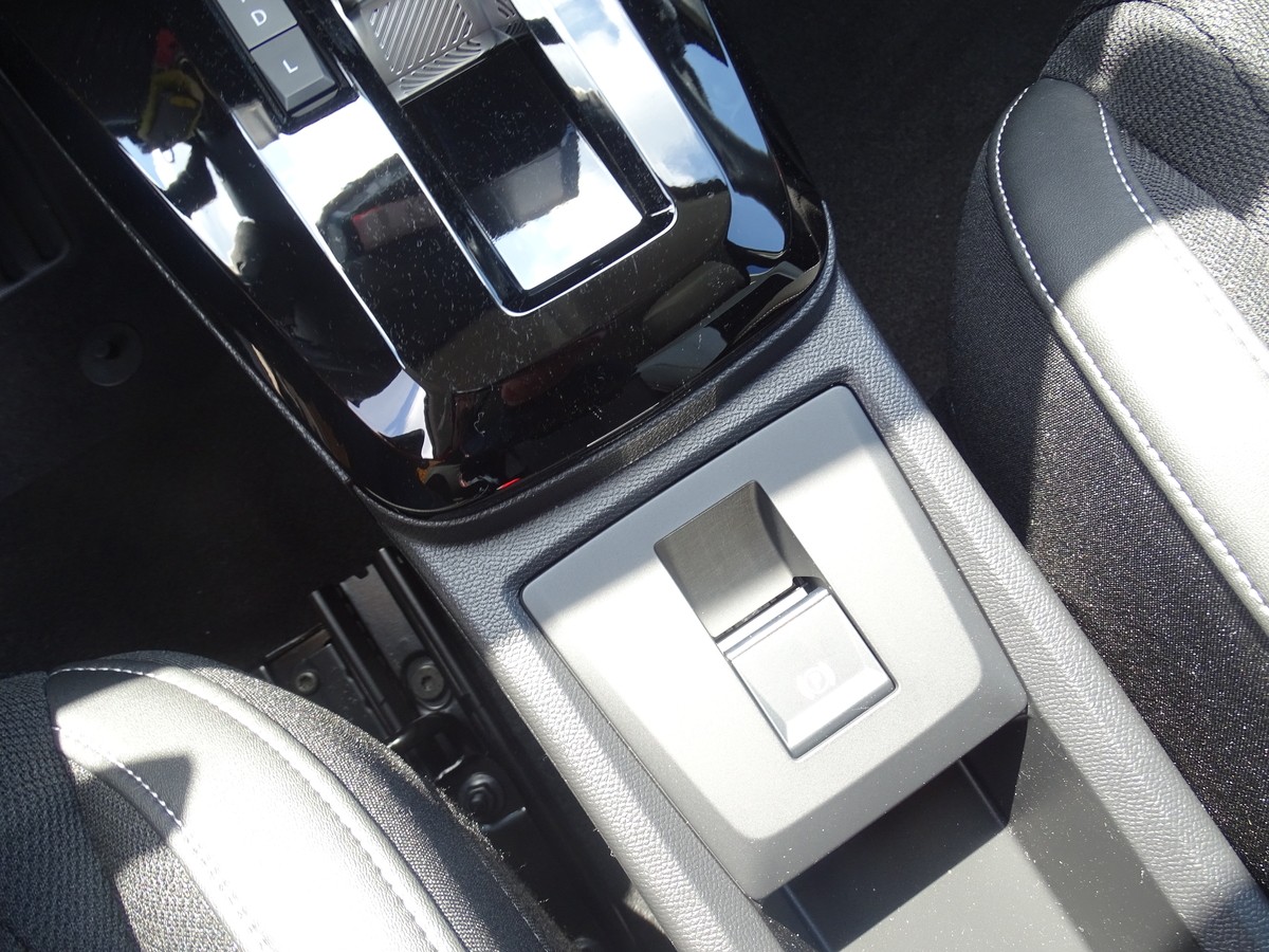 Citroën C3 Aircross 1.2 Mild-Hybrid 145 MAX Automatik Kamera PDC