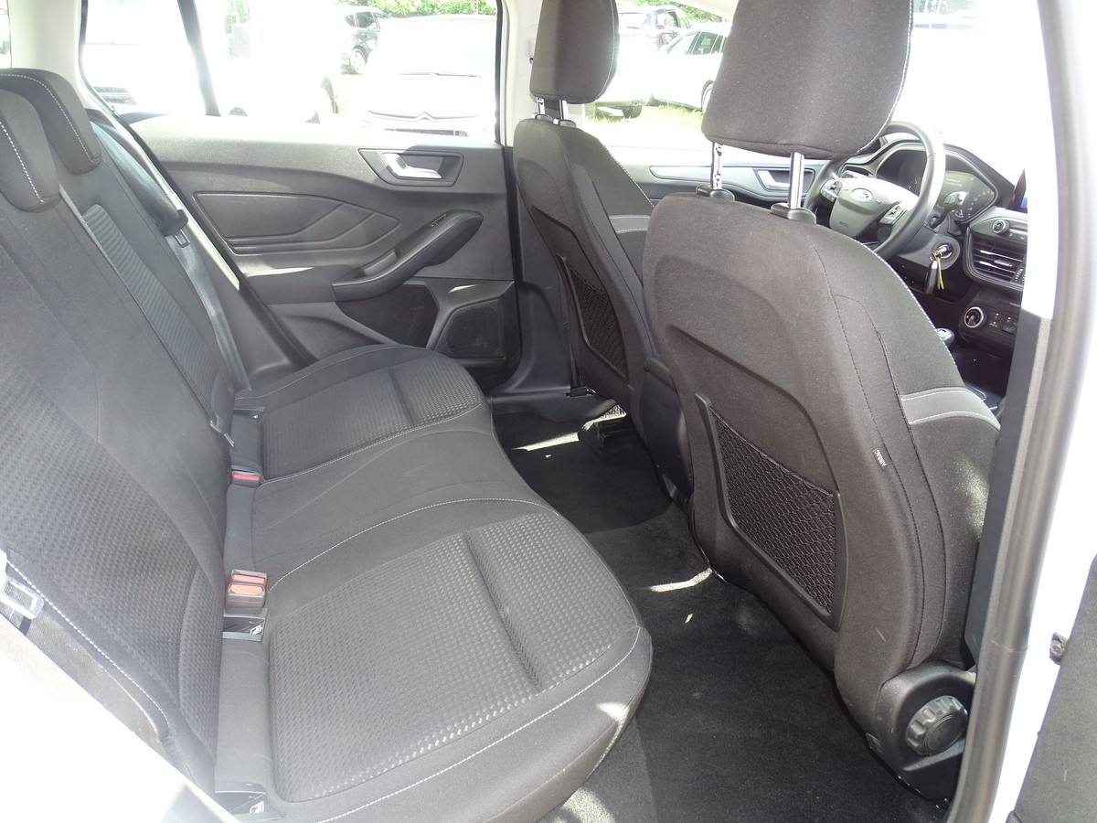 Ford Focus 1.0 EcoBoost Turnier Cool&Connect 