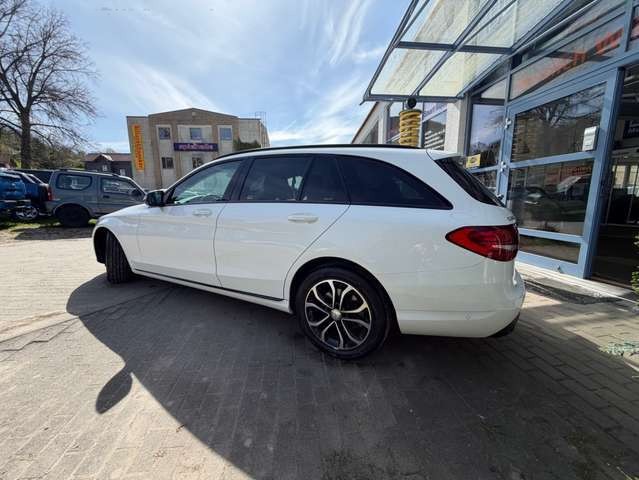 Mercedes-Benz C 220 T AVANTGARDE