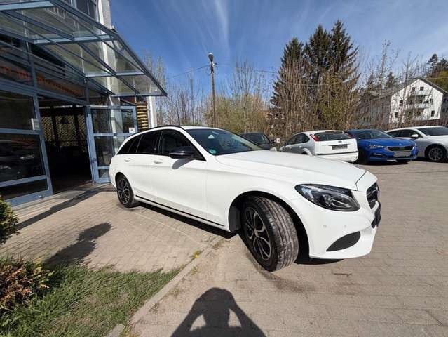 Mercedes-Benz C 220 T AVANTGARDE