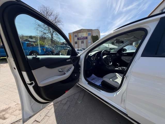 Mercedes-Benz C 220 T AVANTGARDE