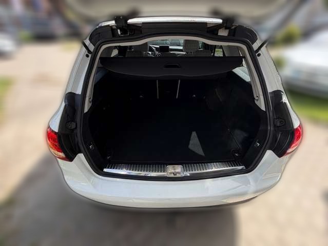 Mercedes-Benz C 220 T AVANTGARDE