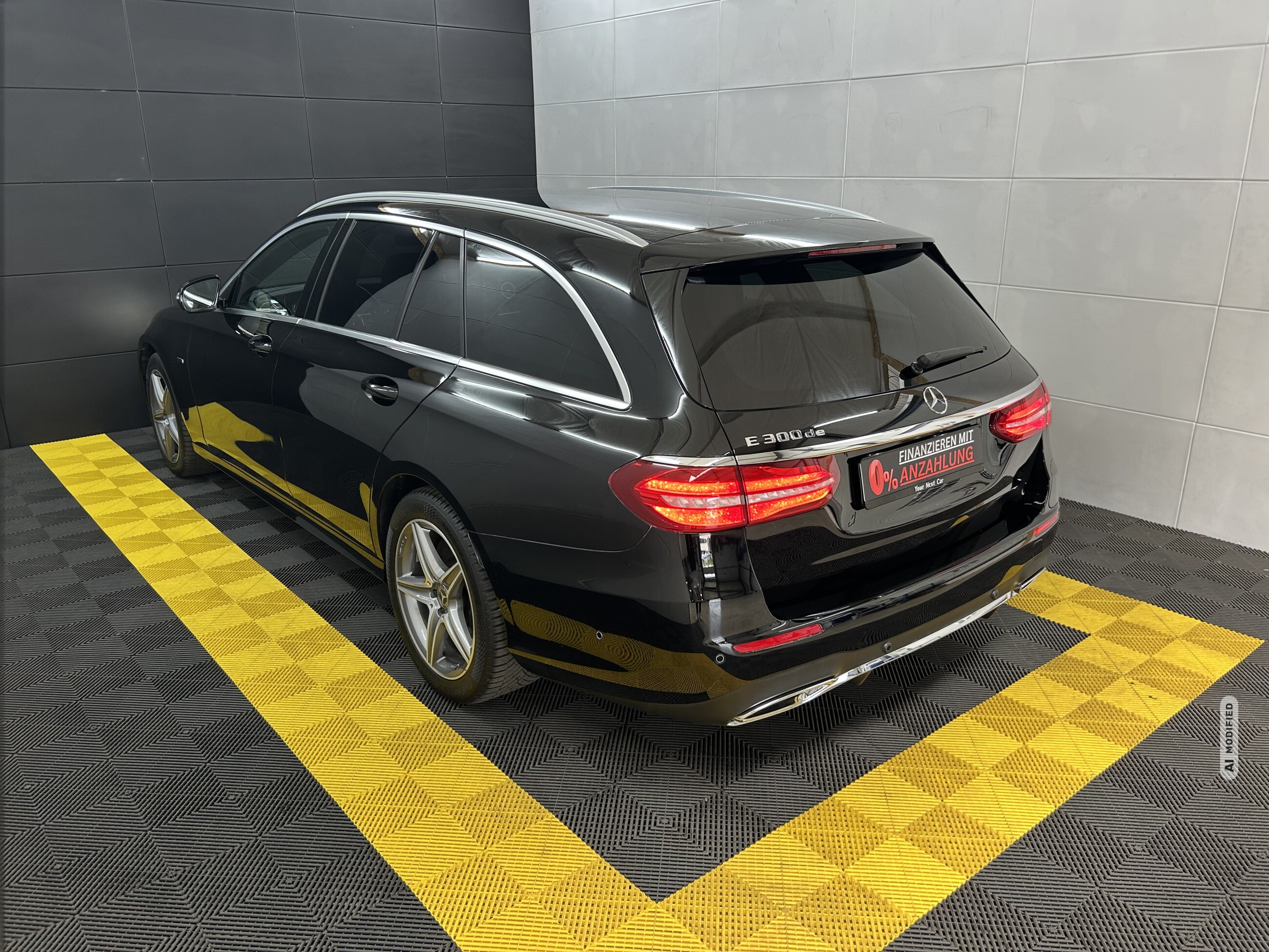 Mercedes-Benz E 300 de AMG-Line+ACC+Ambiente+Burmester+Keyless