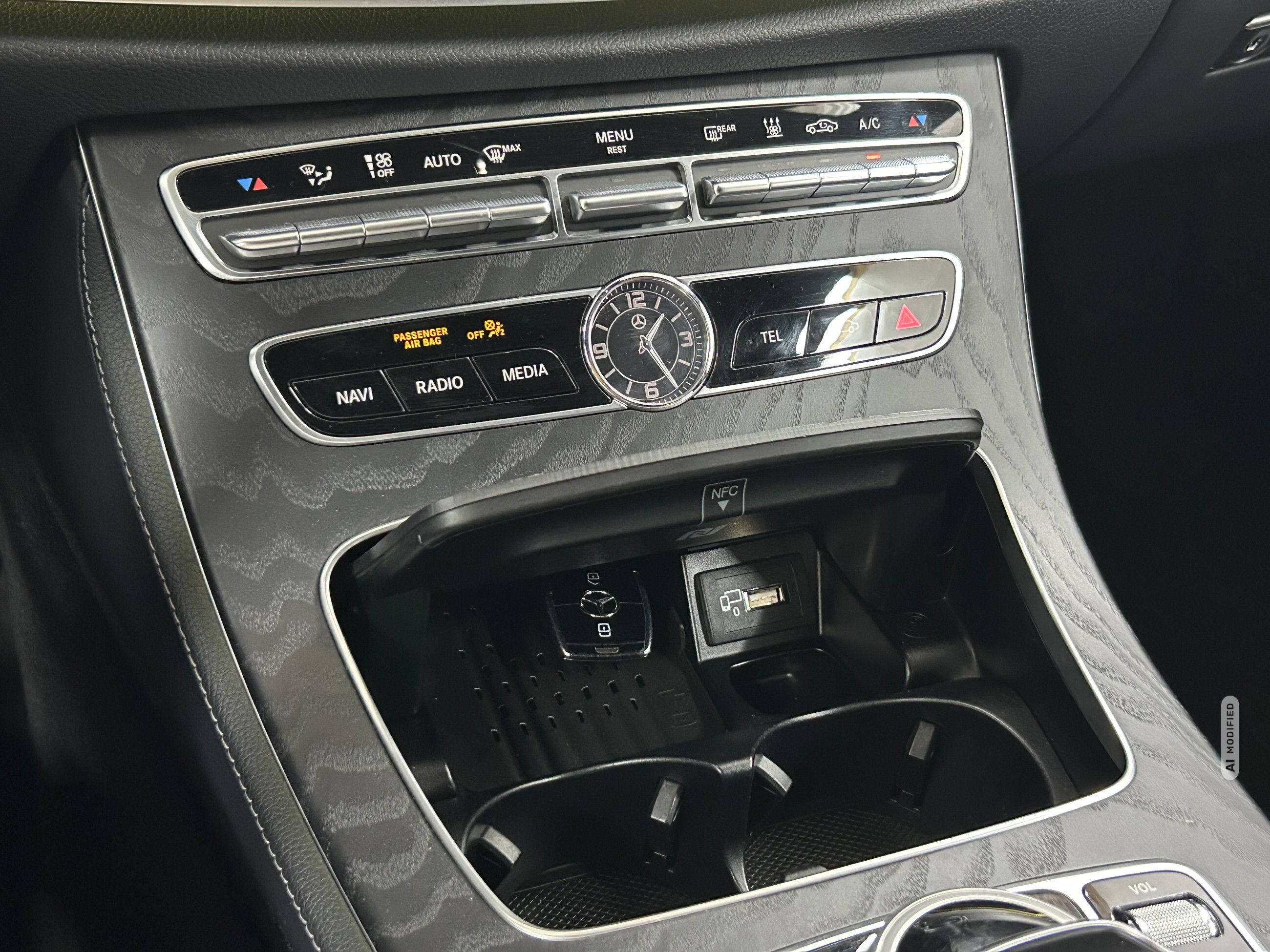 Mercedes-Benz E 300 de AMG-Line+ACC+Ambiente+Burmester+Keyless