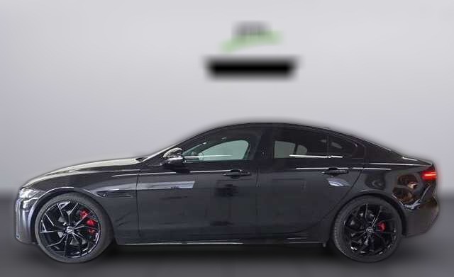 Jaguar XE P250 R-Dynamic Black *PANO*ACC*LED*RFK*