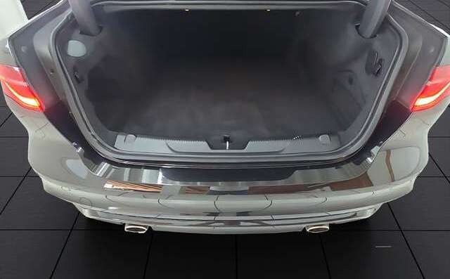 Jaguar XE P250 R-Dynamic Black *PANO*ACC*LED*RFK*