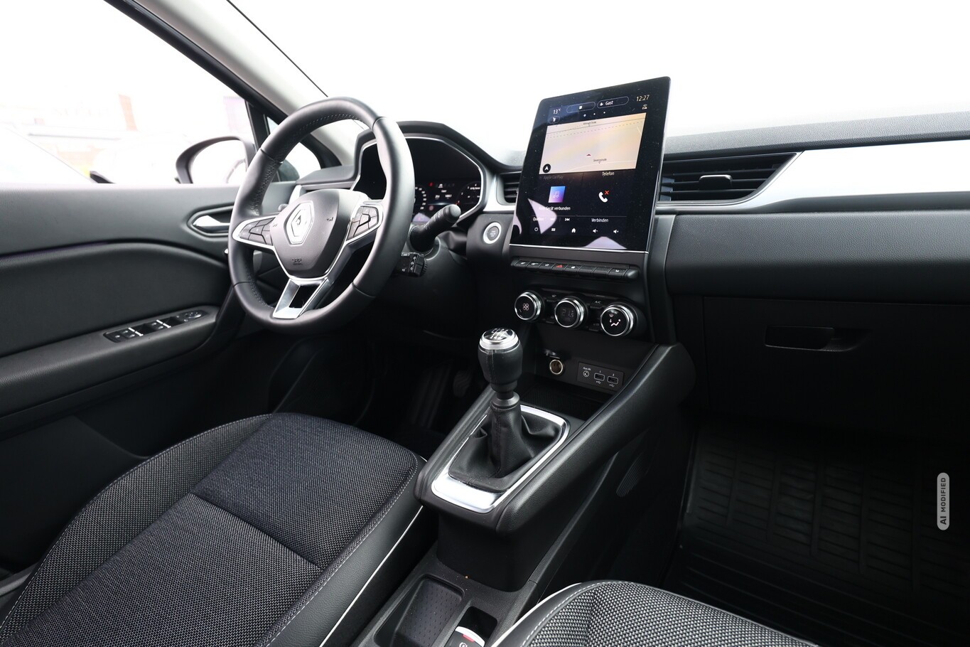 Renault Captur II 1.3 TCe 140 MHEV Techno LED Nav PDC