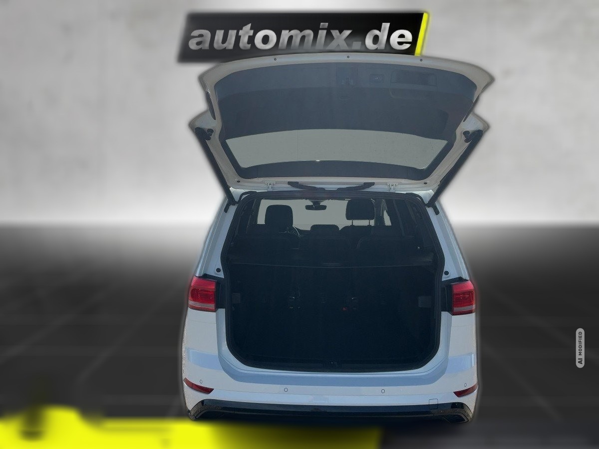 Volkswagen Touran BMT 1.5 TSI R Line ACC,AHK,AUTOM.,LED