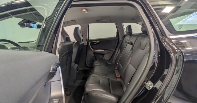 Volvo XC60 Summum 2WD Leder Klima SHZ AHK Memory-Sitz