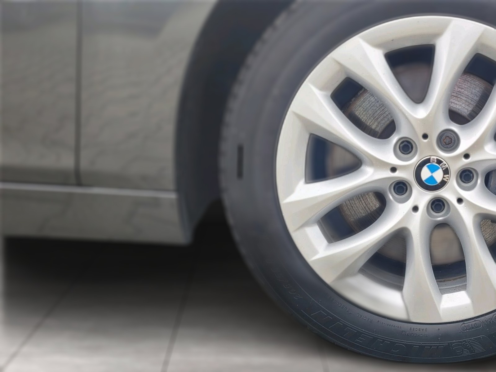 BMW 225 IPERFORMANCE ACTIVE TOURER ADVANTAGE NAVI LED GRA PDC SHZG