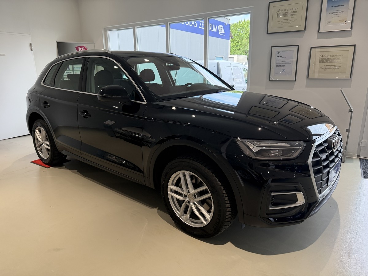 Audi Q5 40 2.0 TDI quattro (EURO 6d) LED Scheinwerfer