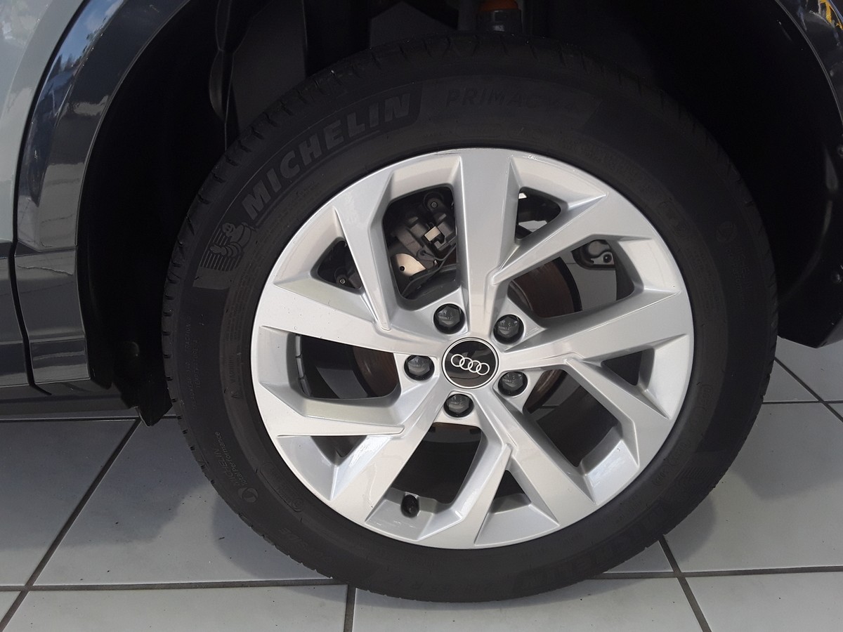 Audi Q2 35 S line 2.0 TDI DSG, 