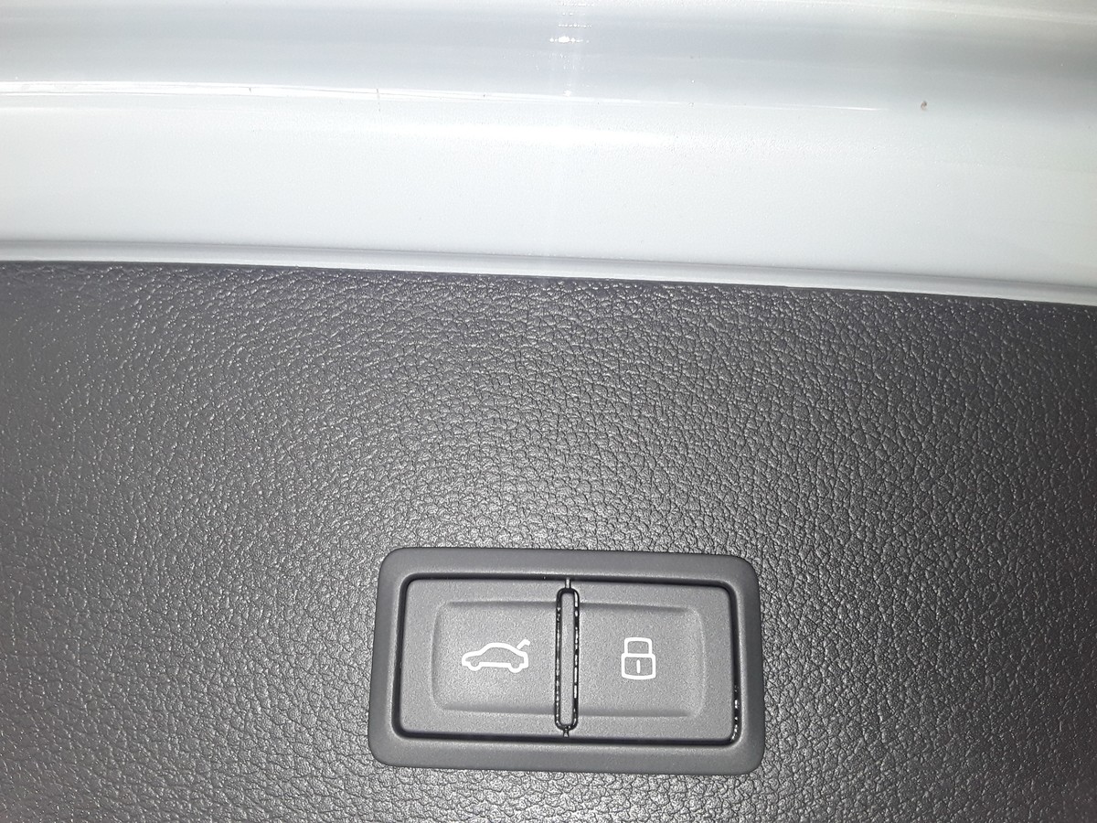 Audi Q2 35 S line 2.0 TDI DSG, 