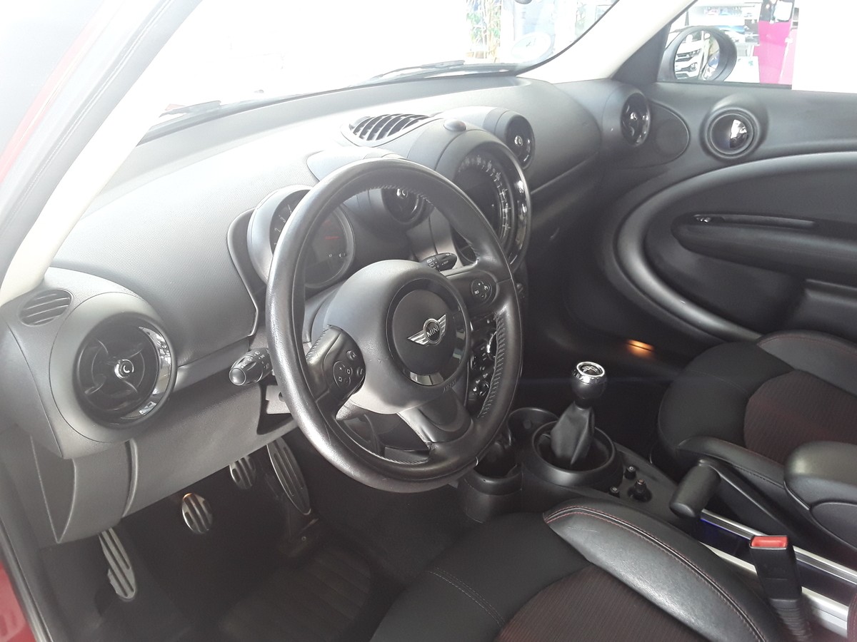 MINI Cooper S Allrad, Navi,Bi-Xenon, Climatronic, PDC, Tempomat