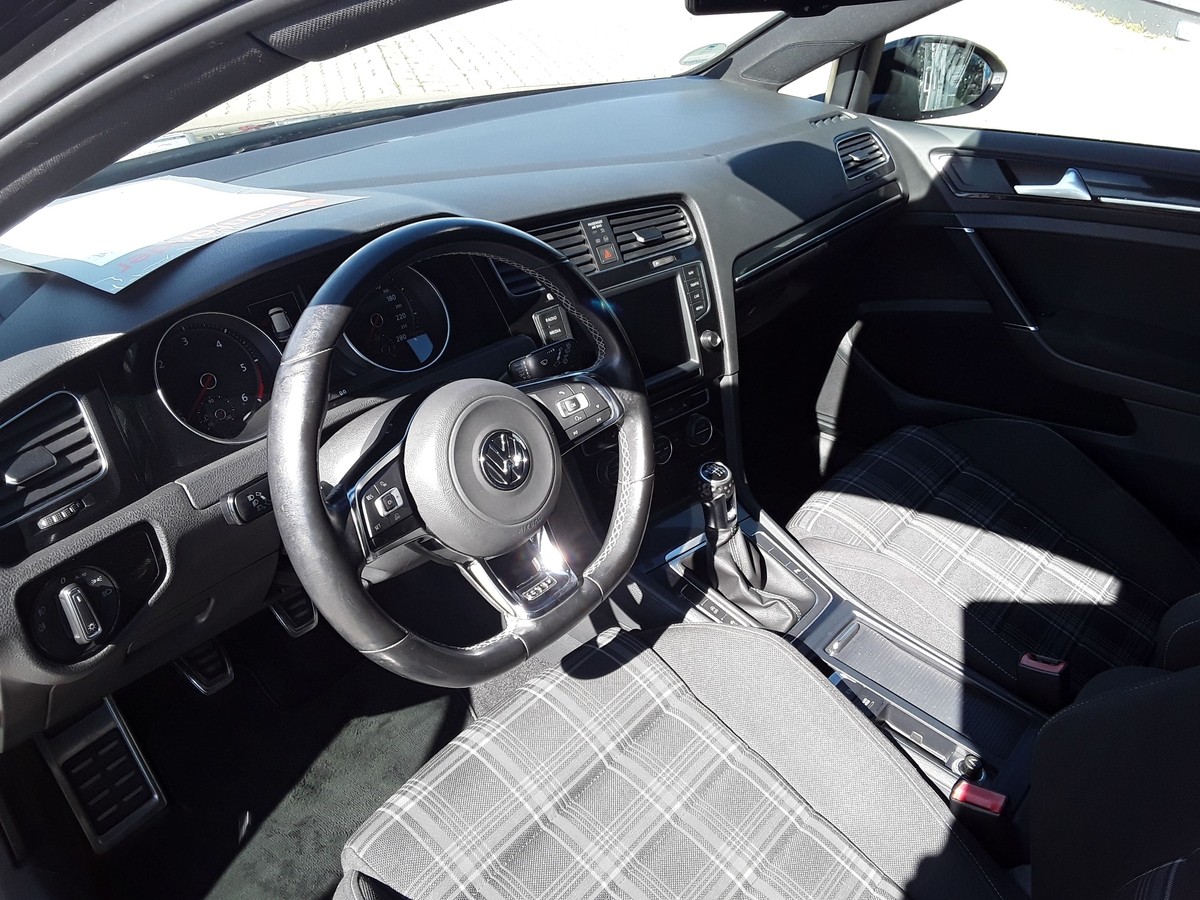 Volkswagen Golf GTD 2.0 BMT