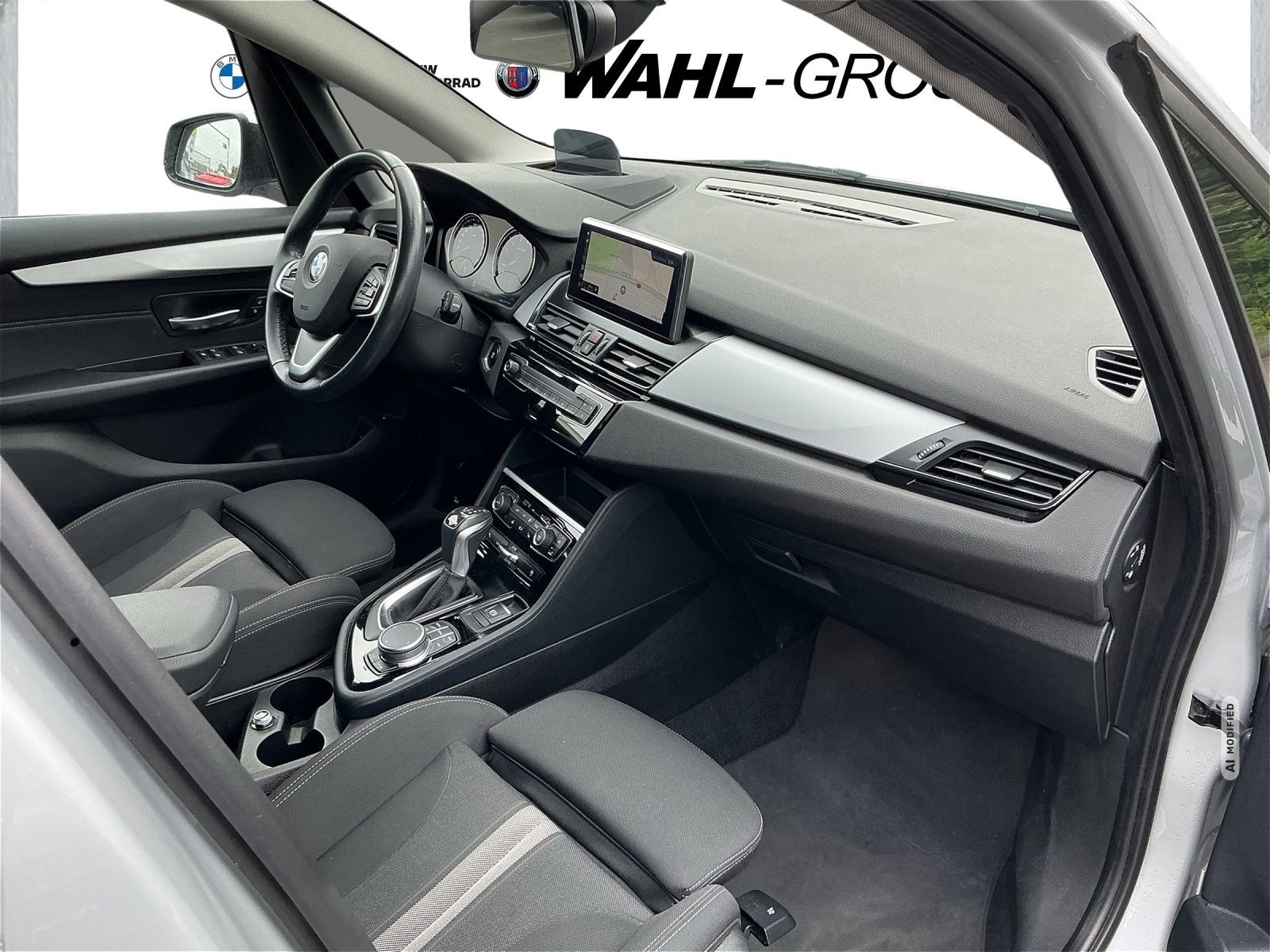 BMW 225 IPERFORMANCE ACTIVE TOURER NAVI PLUS SPORTSITZE HUD ALARM PARKASSIST
