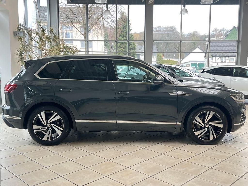 Volkswagen Touareg 3.0 Atmosphere*4x4 Lenk+Luftfd+AHK*