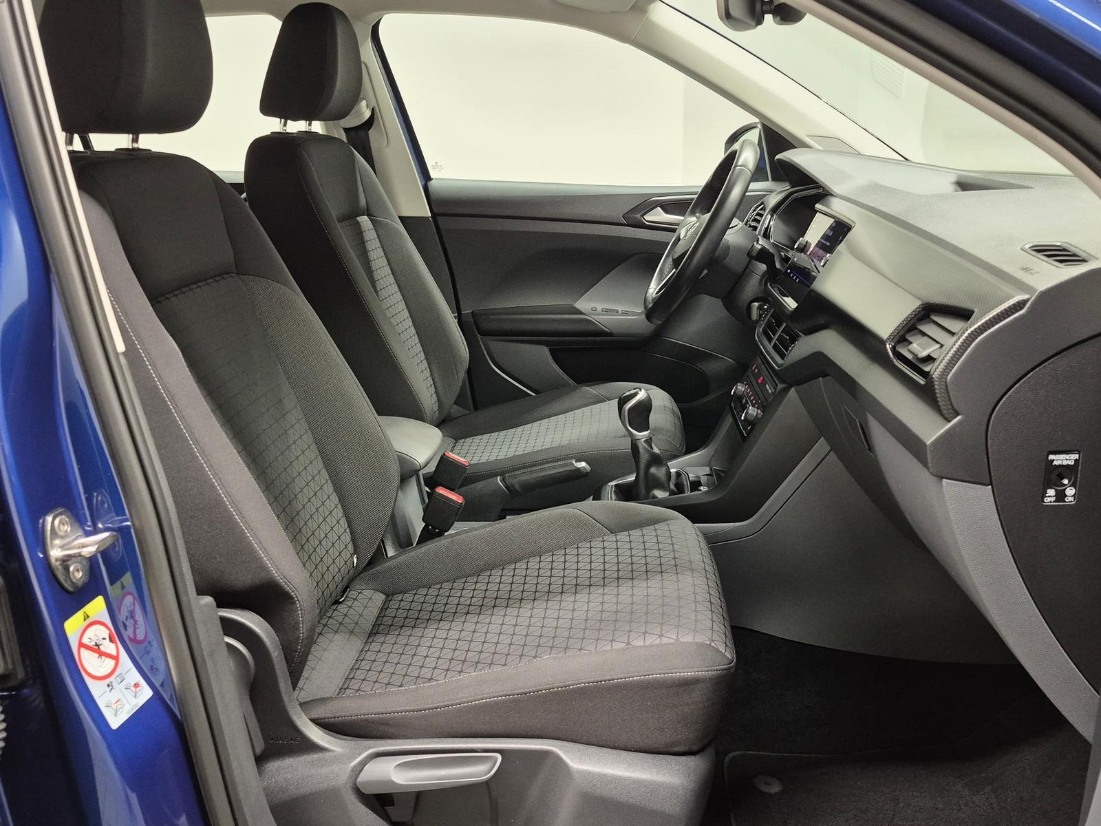 Volkswagen T-Cross Life Navi/SHZ/DAB/PDC/AHK/ACC/17-LM