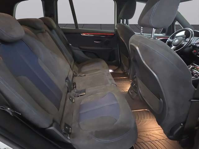 BMW 220 i Gran Tourer M Sport *PANO*AHK*HUD*LED*SHZ*