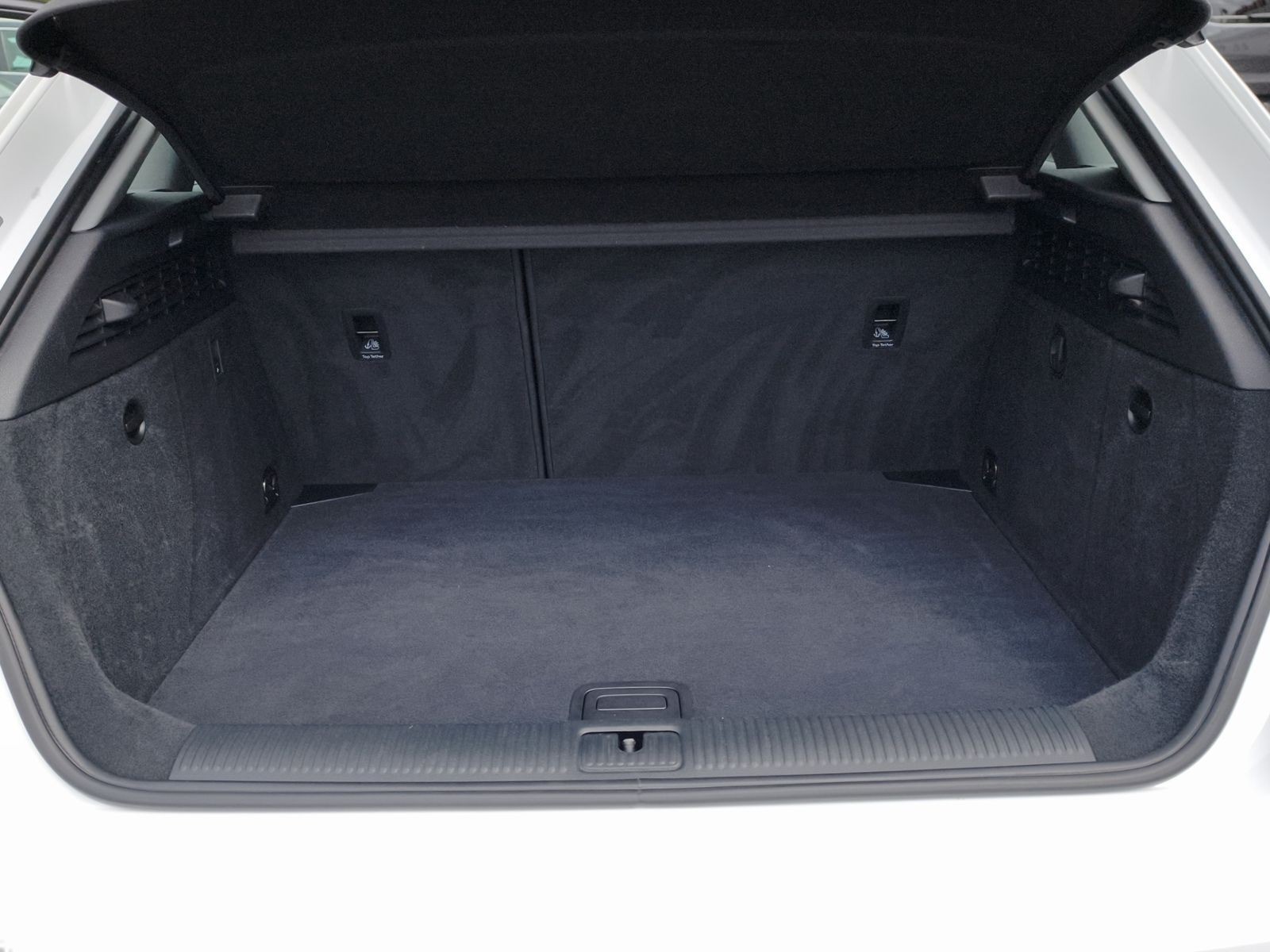 Audi A3 Sportback Navi/AHK/virtual/Sound-Syst./